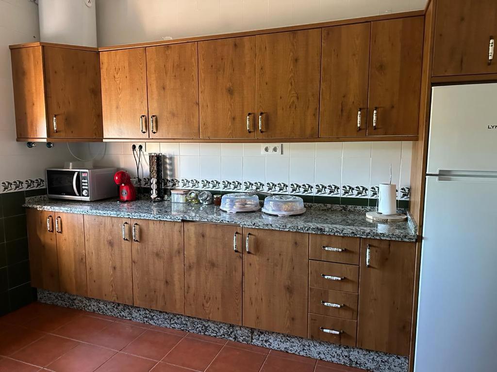 La Casa Barata, Casa Rural Cedillo Kültér fotó