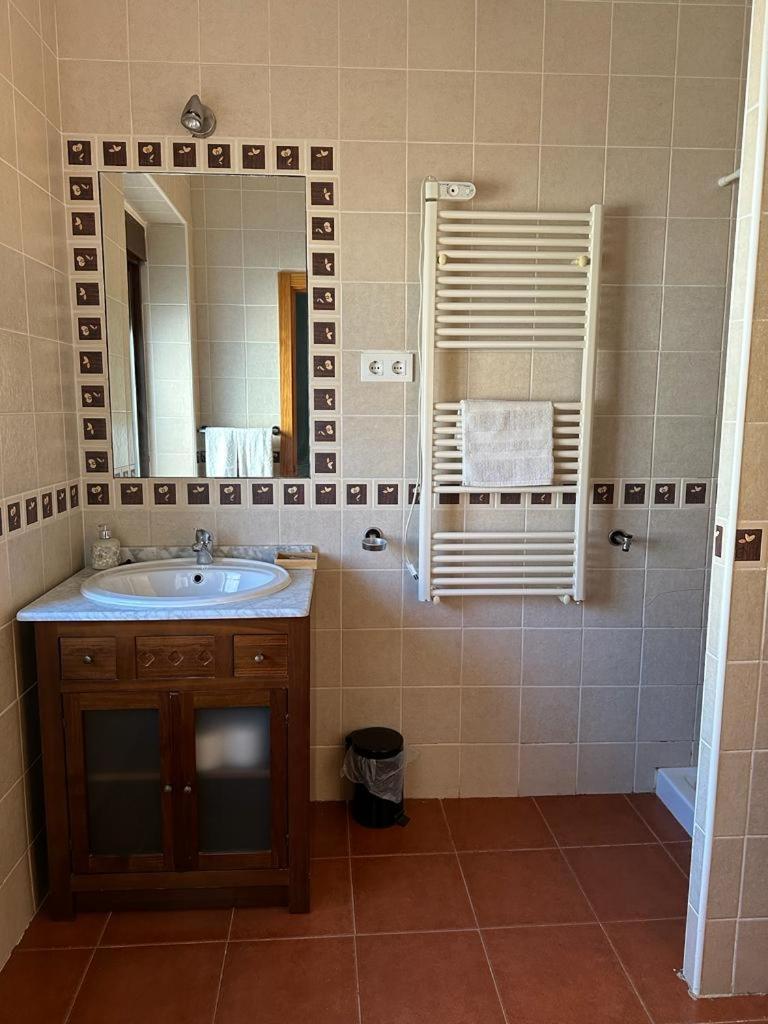 La Casa Barata, Casa Rural Cedillo Kültér fotó