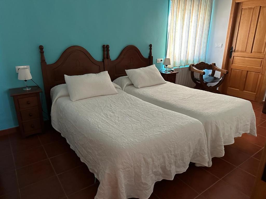 La Casa Barata, Casa Rural Cedillo Kültér fotó
