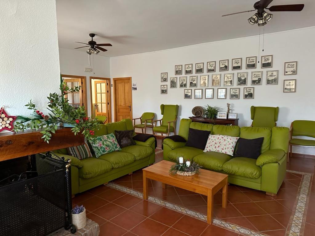La Casa Barata, Casa Rural Cedillo Kültér fotó