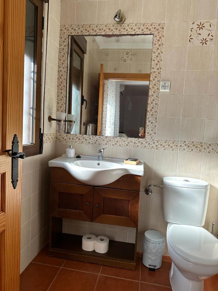 La Casa Barata, Casa Rural Cedillo Kültér fotó