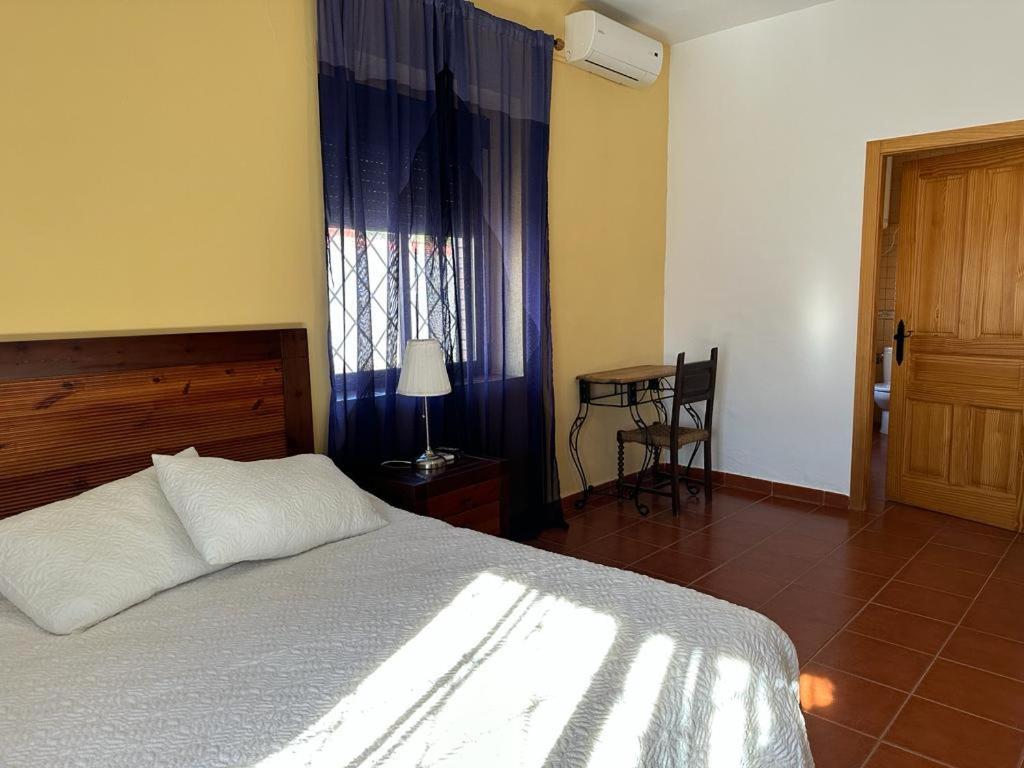 La Casa Barata, Casa Rural Cedillo Kültér fotó